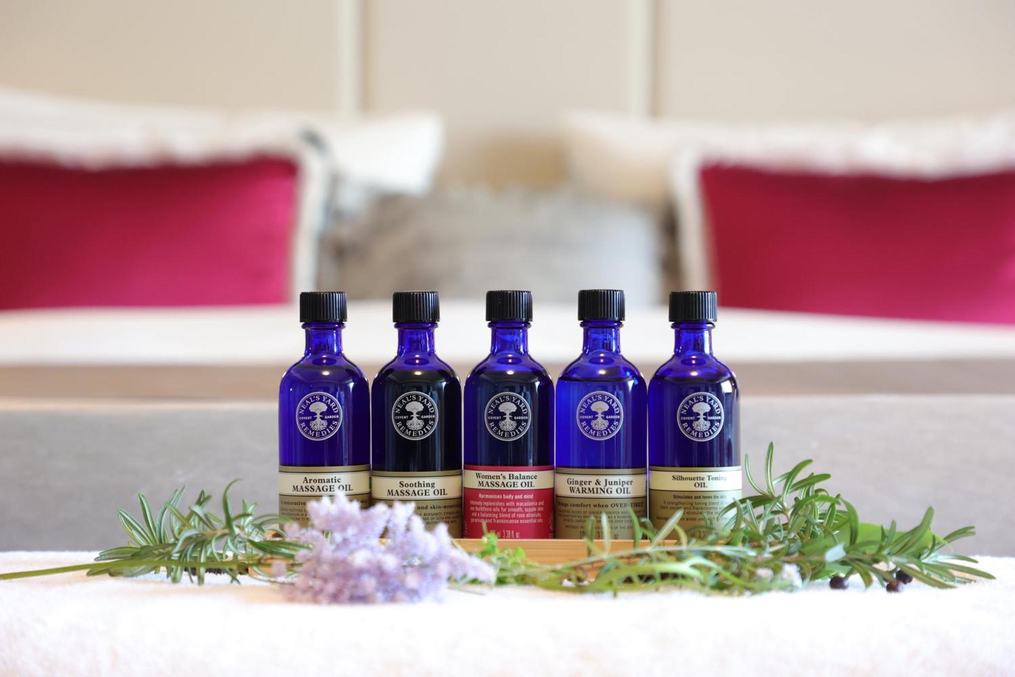 فندق امبريال طوكيو المظهر الخارجي الصورة Flower essences