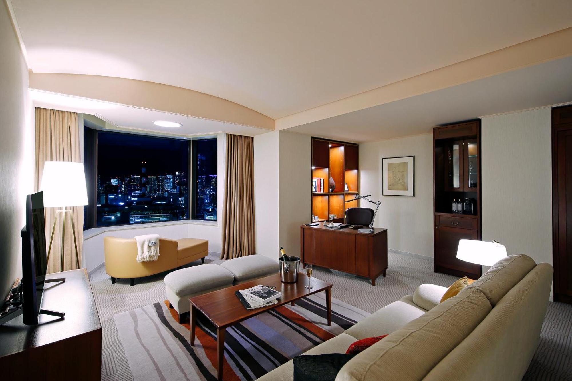 فندق امبريال طوكيو المظهر الخارجي الصورة A suite at the Mandarin Oriental, Hong Kong