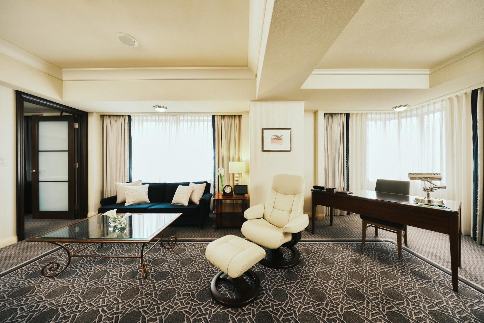 فندق امبريال طوكيو المظهر الخارجي الصورة A suite at the hotel